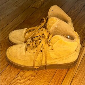 Nike High-Top Sneakers in Wheat/Tan